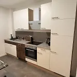 Exclusive 2 Og 1 Mit Balkon In Lage! Апартаменты