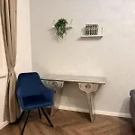 Exclusive 2 Og 1 Mit Balkon In Lage! ブレーメン