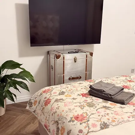 Exclusive 2 Og 1 Mit Balkon In Lage! Apartament Brema